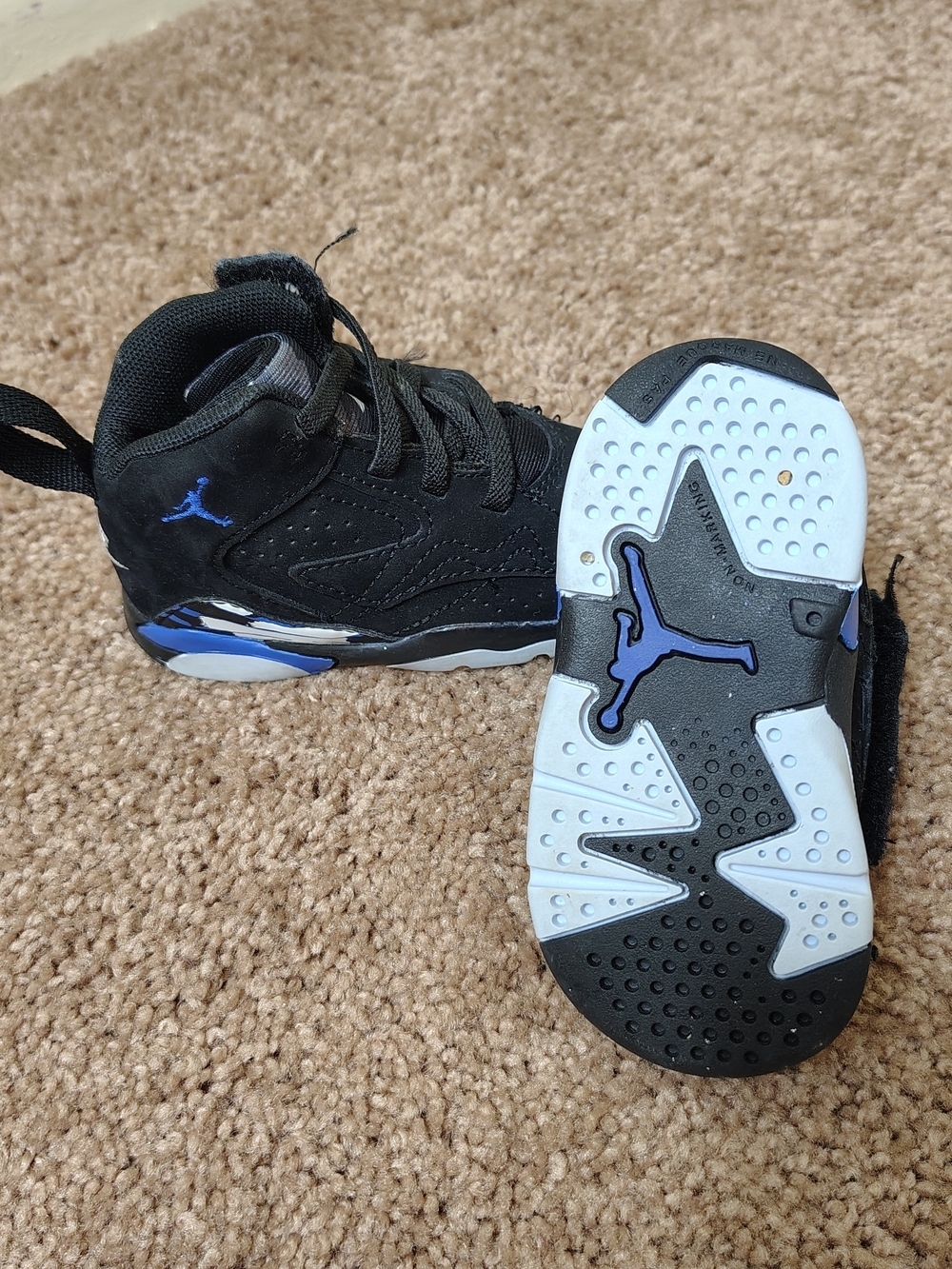 Jordan Kids' Retro Black and Blue Basketball Shoes